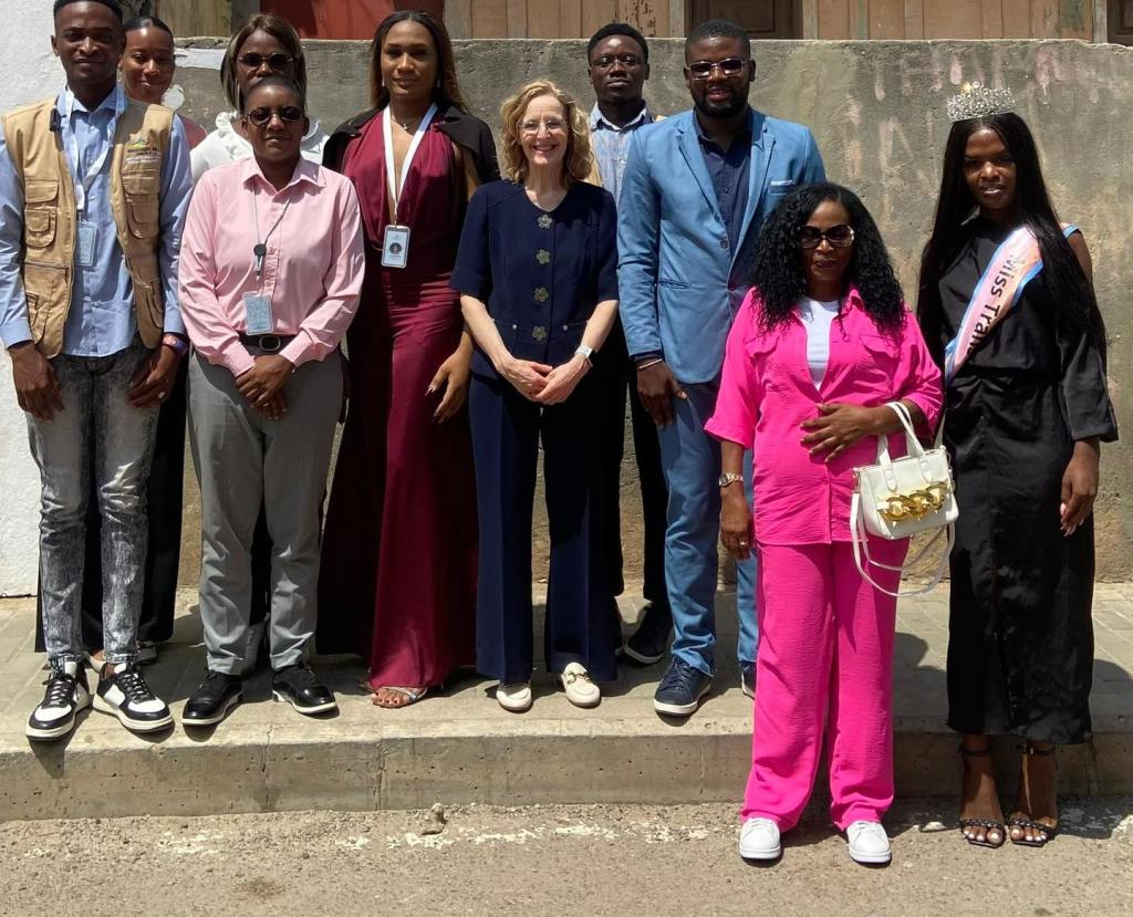 Visita de Sua Excelência a Embassy of the Netherlands in&nbsp;Angola